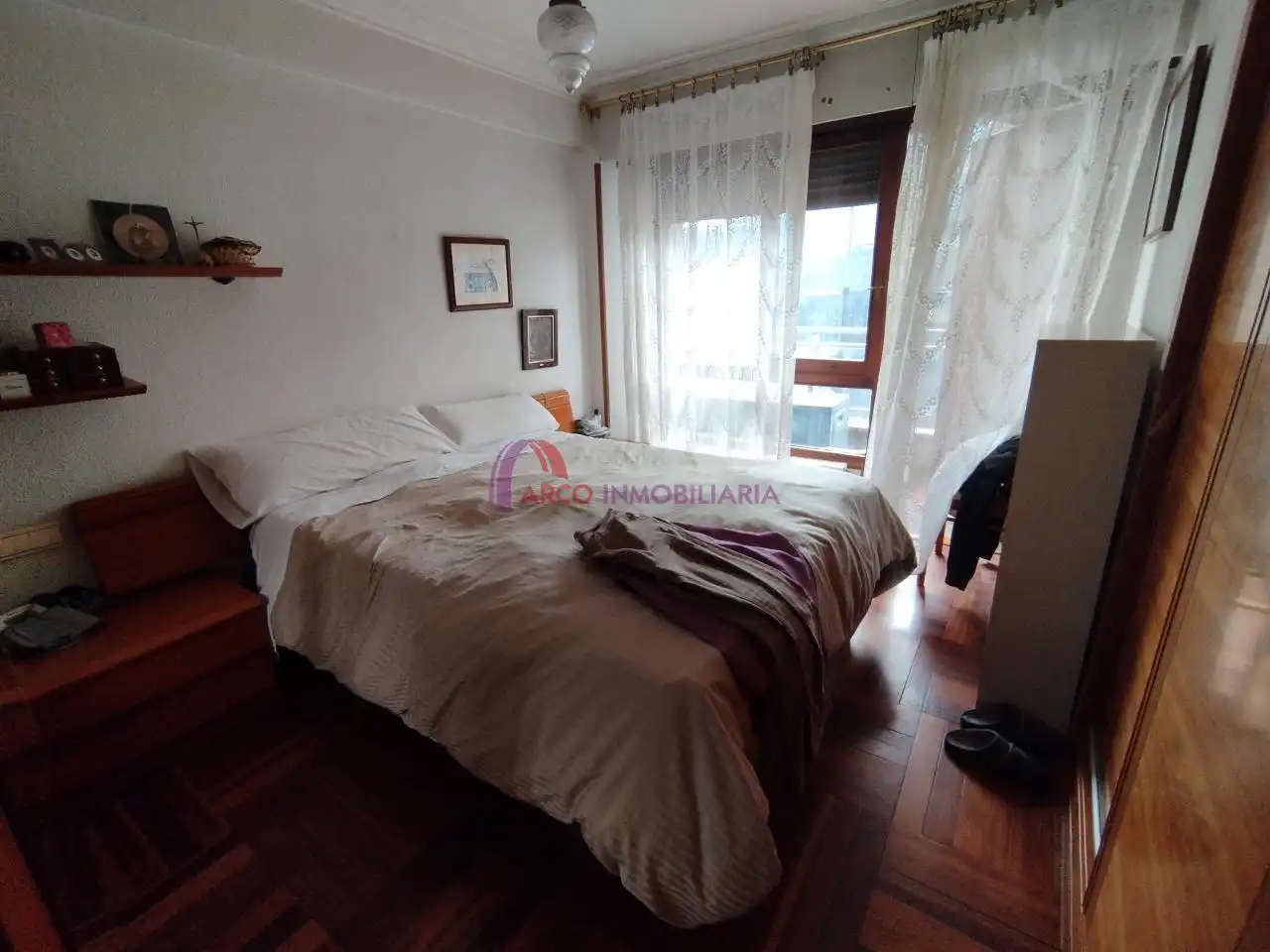 Bedroom of Flat for sale in Burgos  with Heating, Parquet flooring and Terrace
