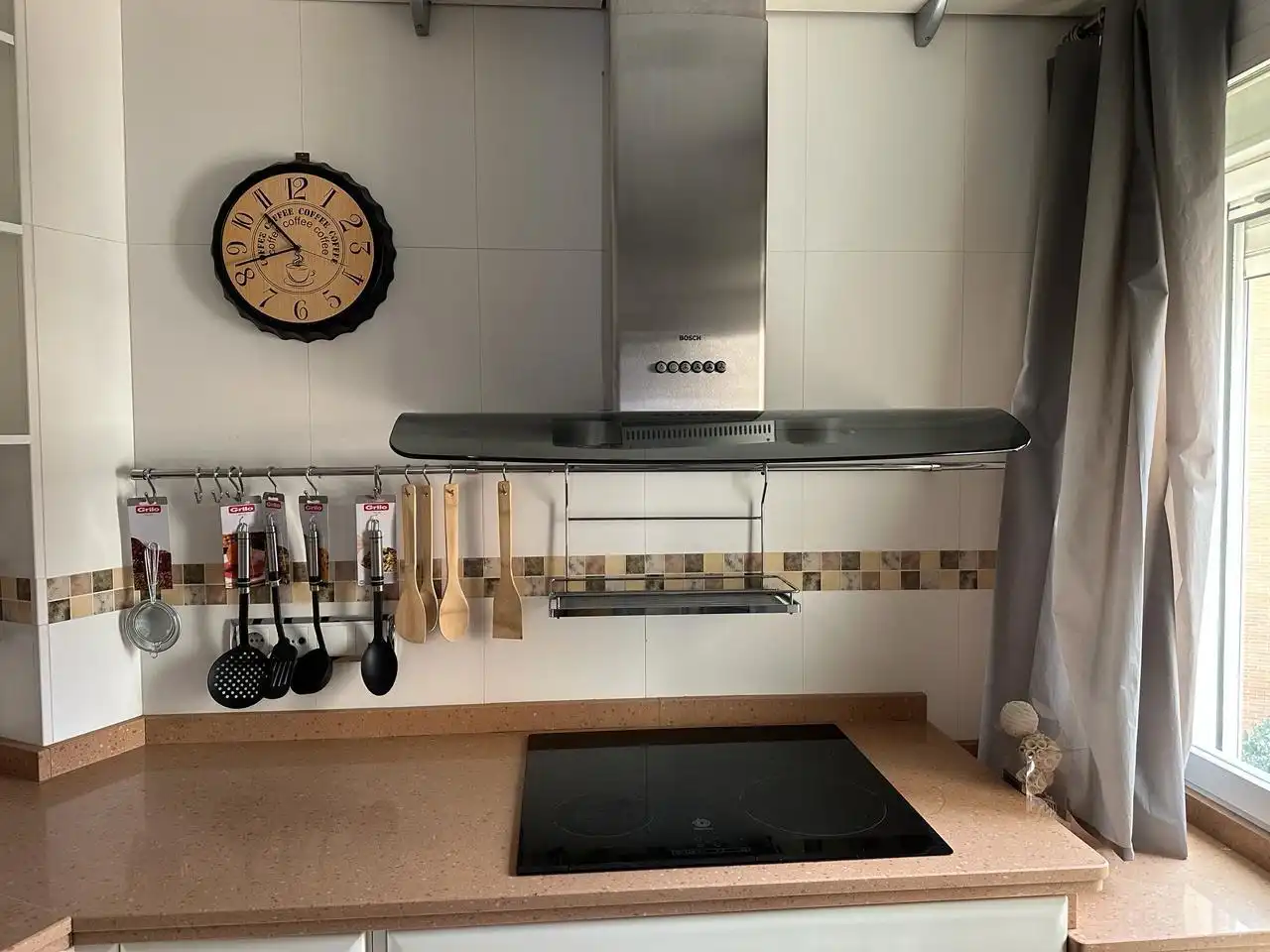 Cocina de Piso de alquiler en Noroeste 