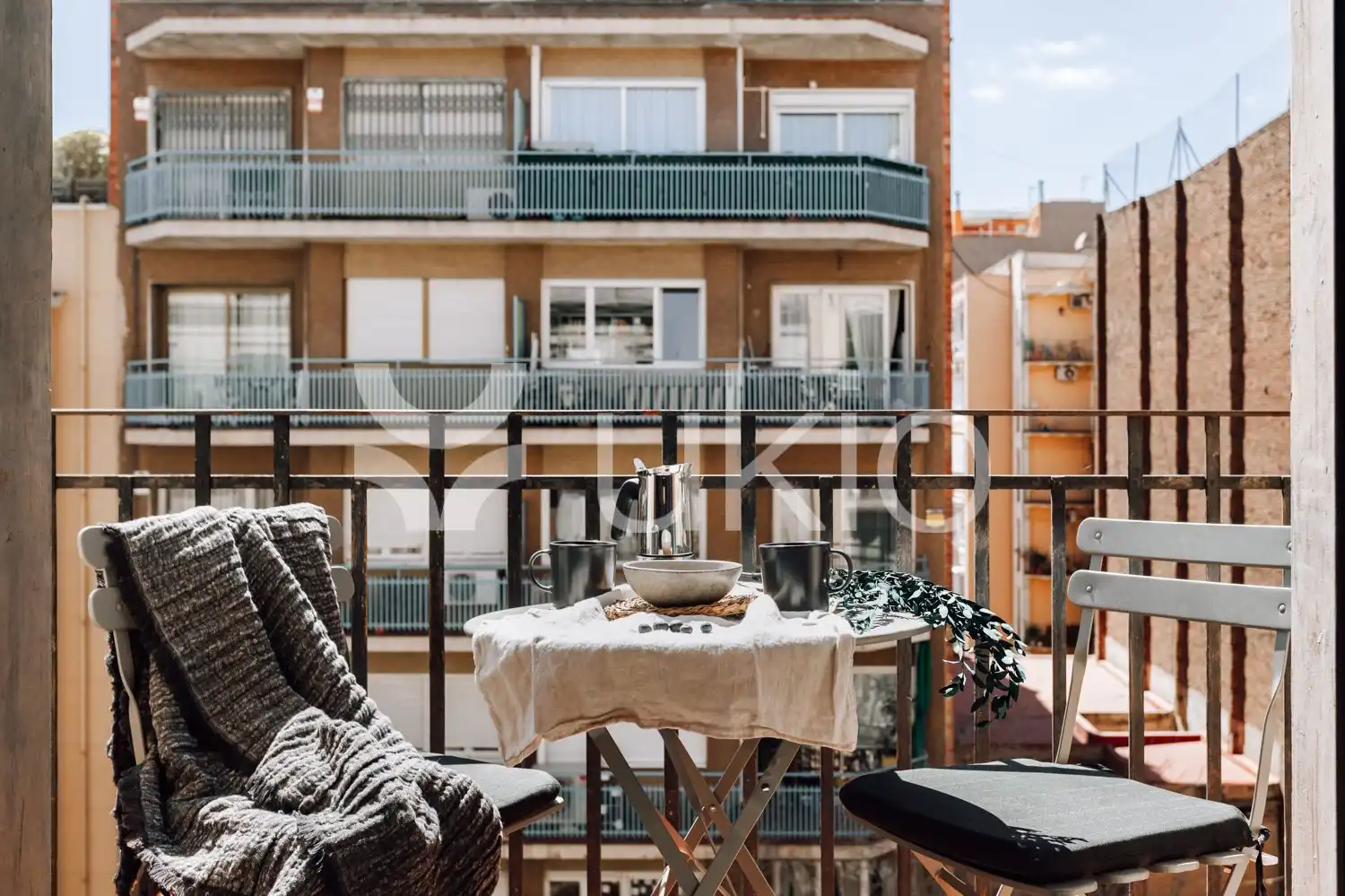 Terrassa de Apartament de lloguer en Barcelona amb Aire condicionat, Moblat i Forn