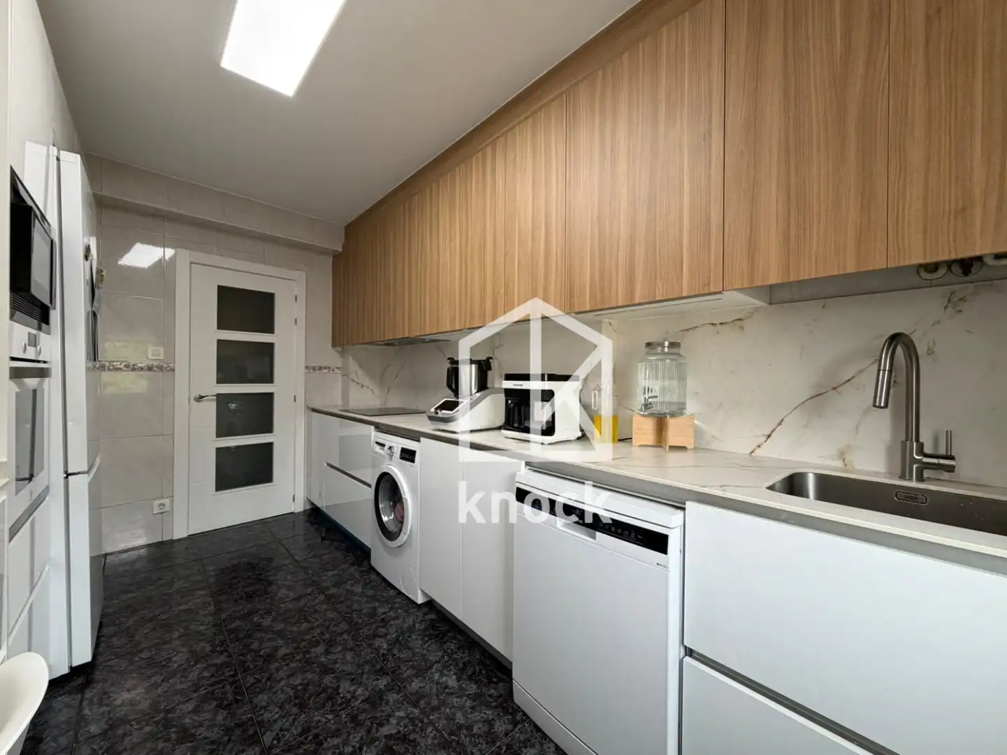 Cocina de Piso en venta en Gijón  con Calefacción