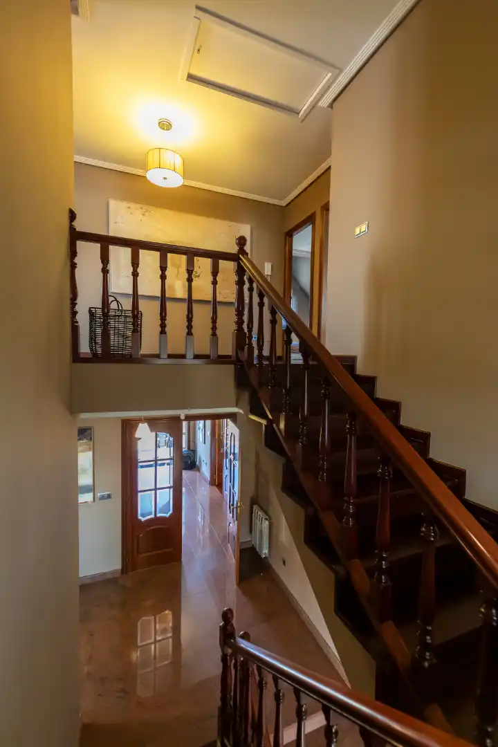 Haus oder Chalet zum Verkauf in Oleiros mit Heizung, Privatgarten und Terrasse