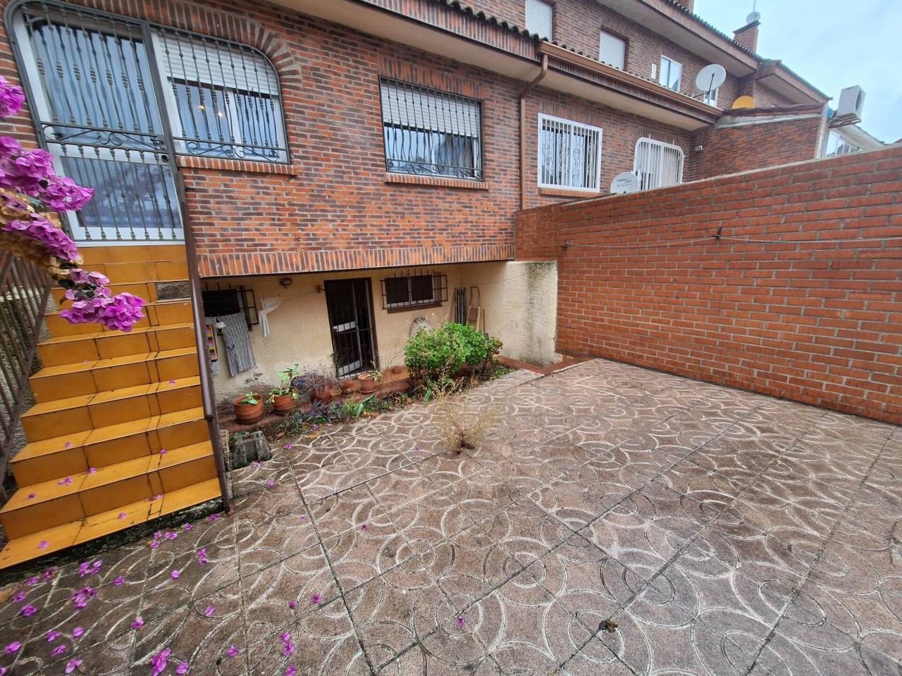 Garden of Single-family semi-detached for sale in Fuenlabrada  with Heating and Private garden