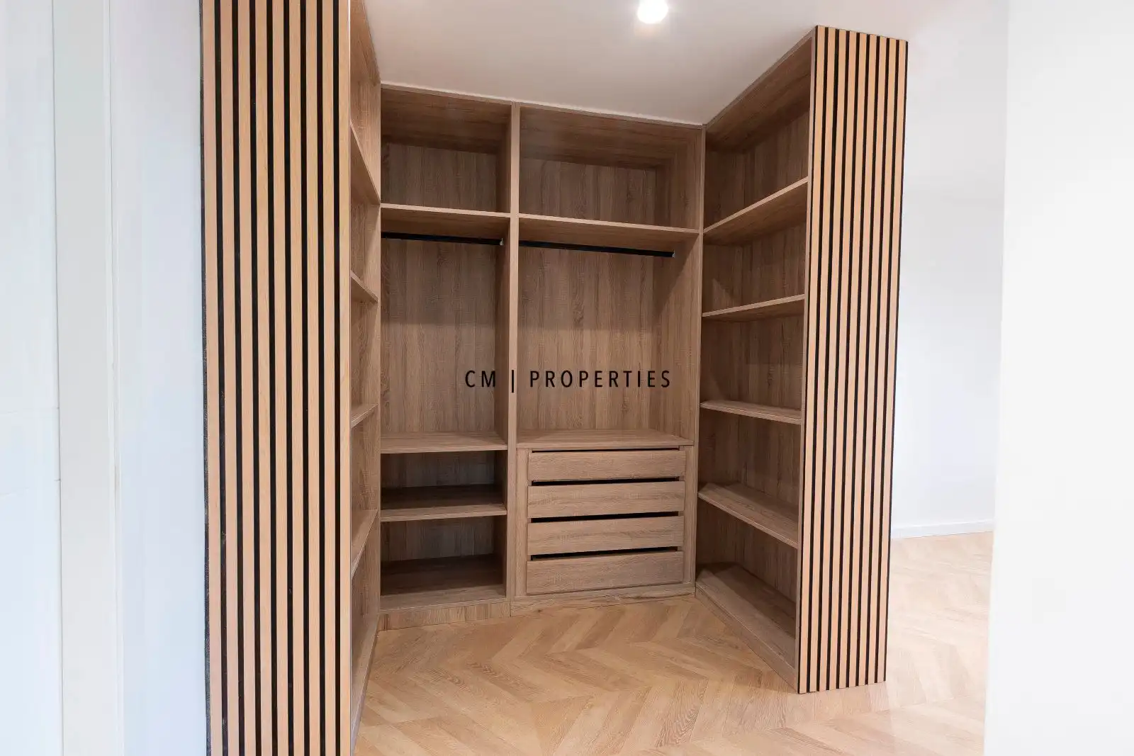 Bedroom of Flat for sale in Valencia  with Air Conditioner, Heating and Parquet flooring