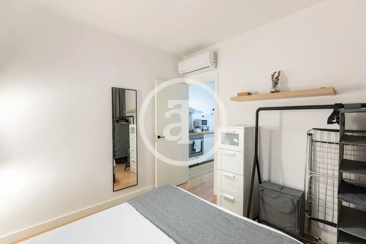 Flat for rent in Calle de Alberto Bosch, Jerónimos