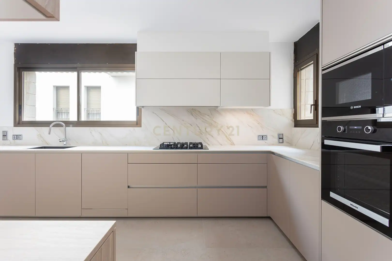Casa o chalet de alquiler en Carrer d'Àngel Guimerà, Sant Cugat del Vallès, Bar, -1, L'Eixample