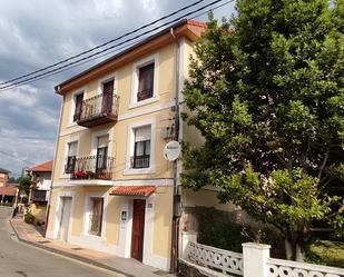 Vista exterior de Pis en venda en Torrelavega 