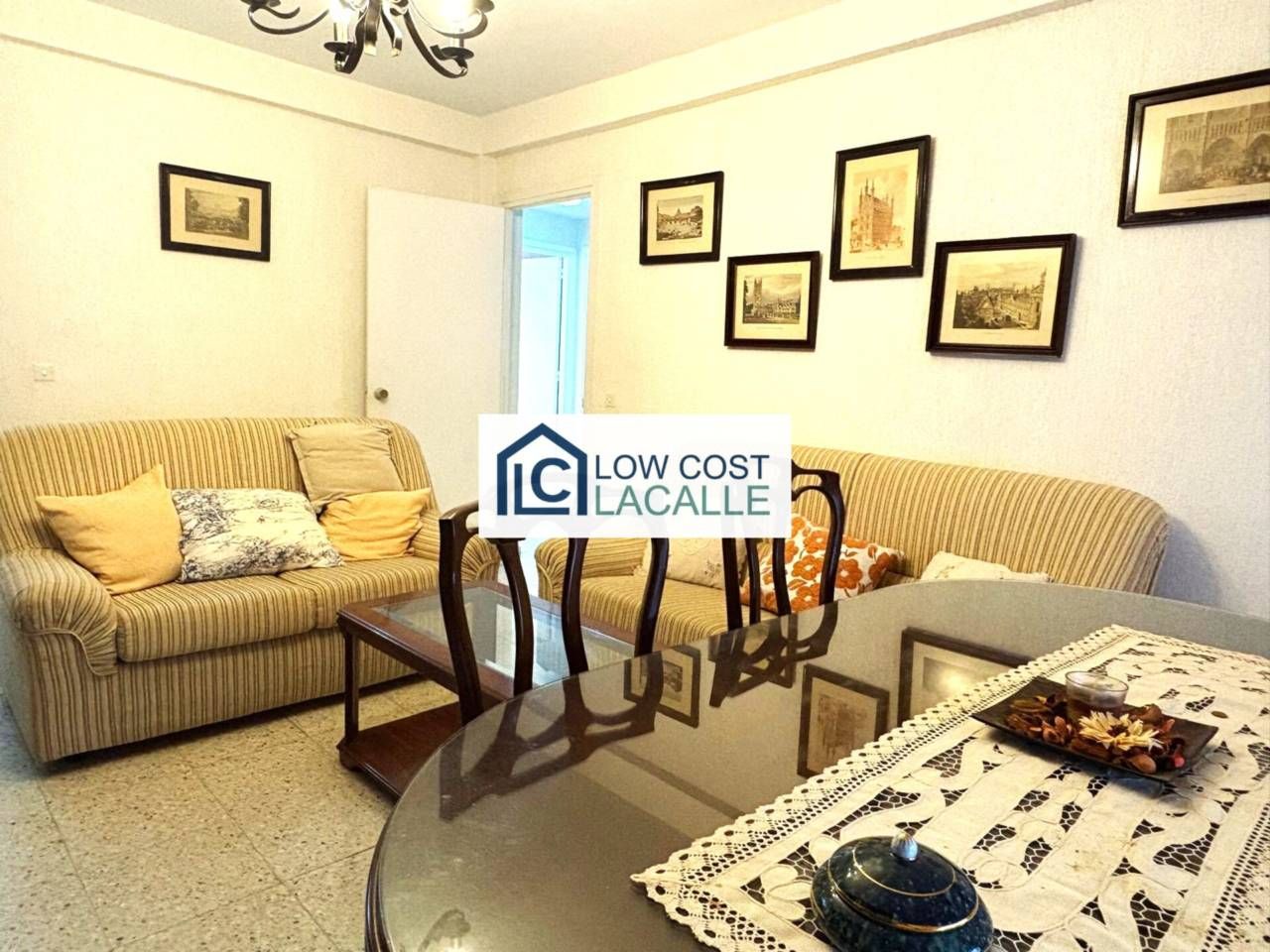 Vista exterior de Pis en venda en Jerez de la Frontera amb Aire condicionat