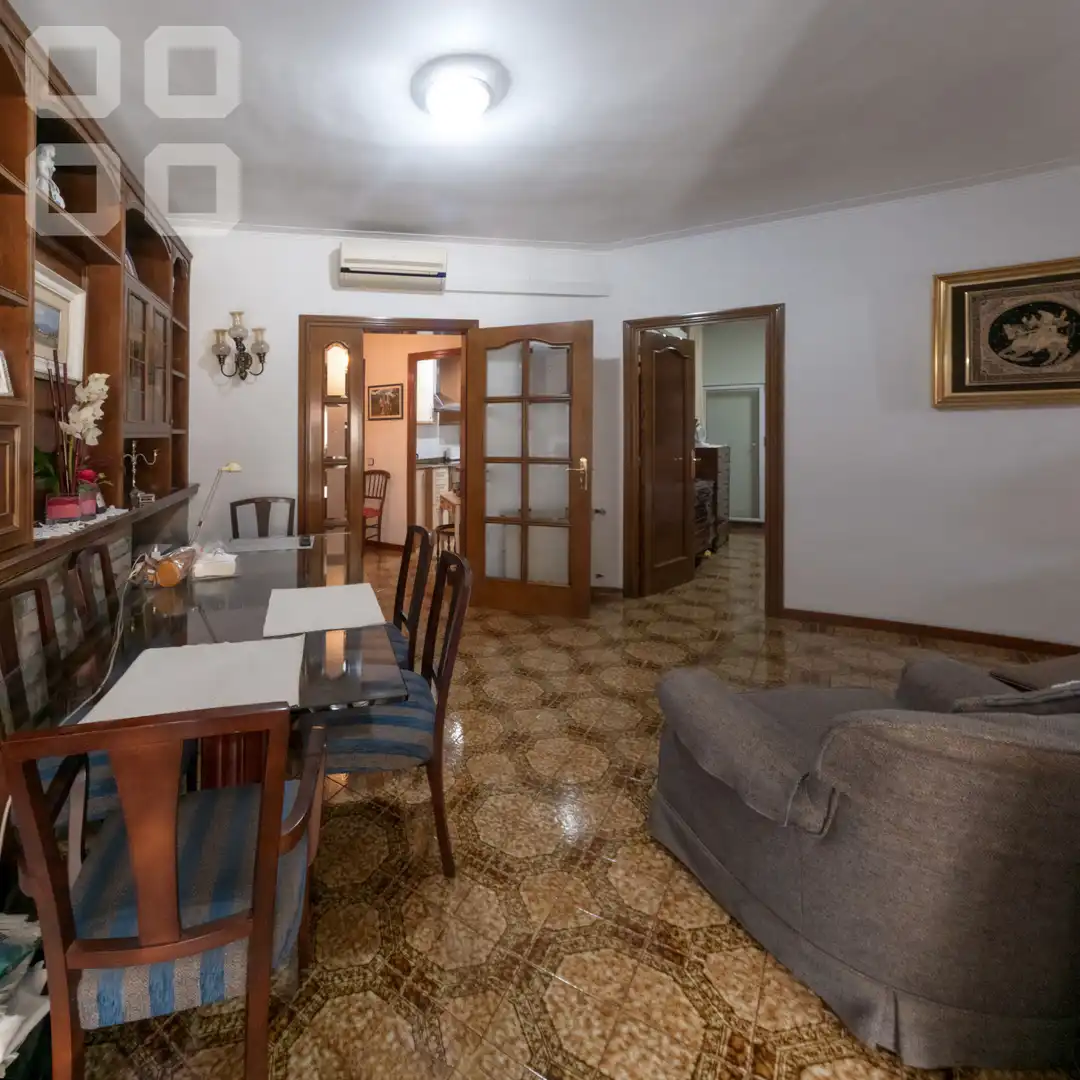 Comedor de Piso en venta en Barcelona con Aire acondicionado, Calefacción y Amueblado