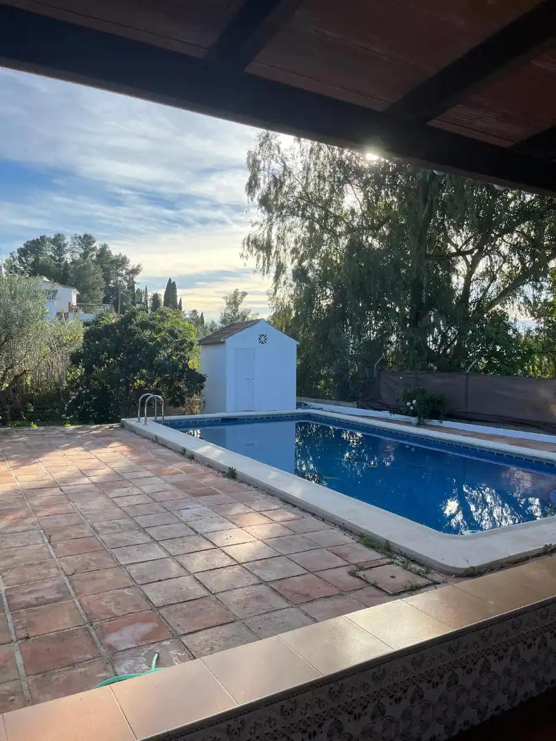 Piscina de Casa o chalet de alquiler en Alhaurín El Grande con Jardín privado, Terraza y Amueblado