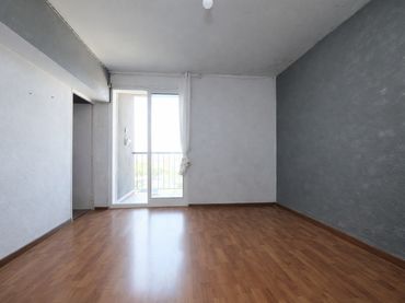 Piso con balcón en venta en Sant Martí