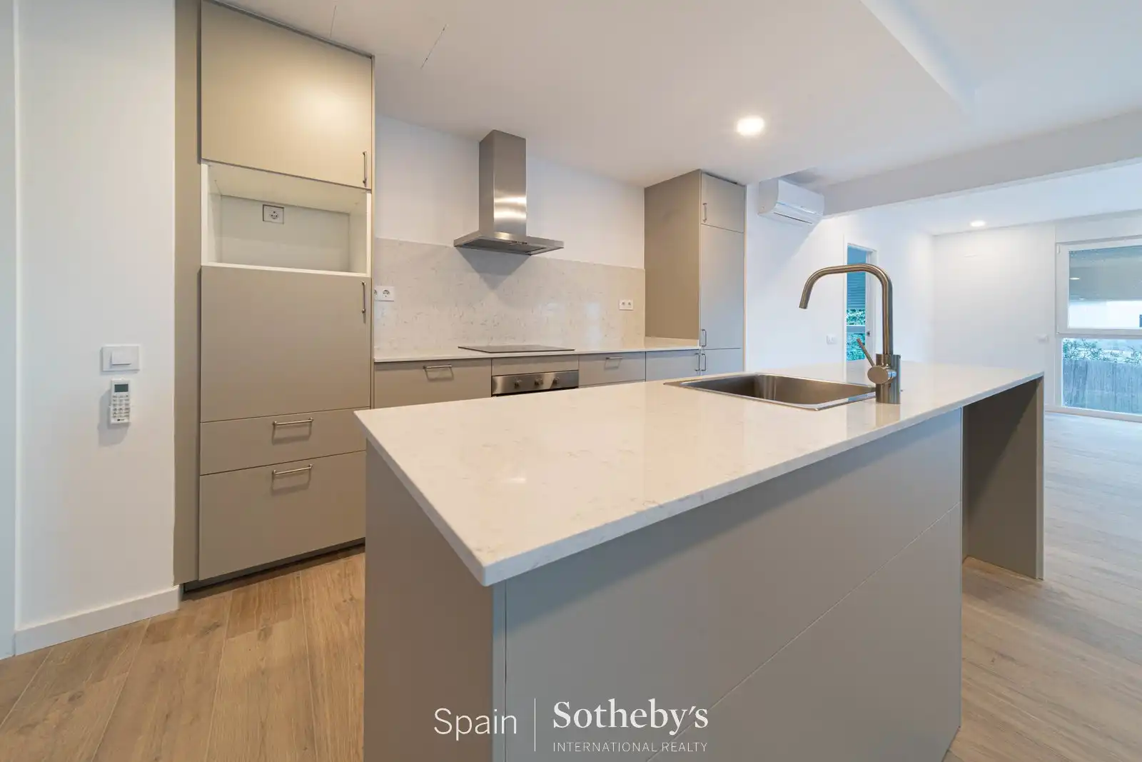 House with pool for sale in Carrer Roses, imagen 12