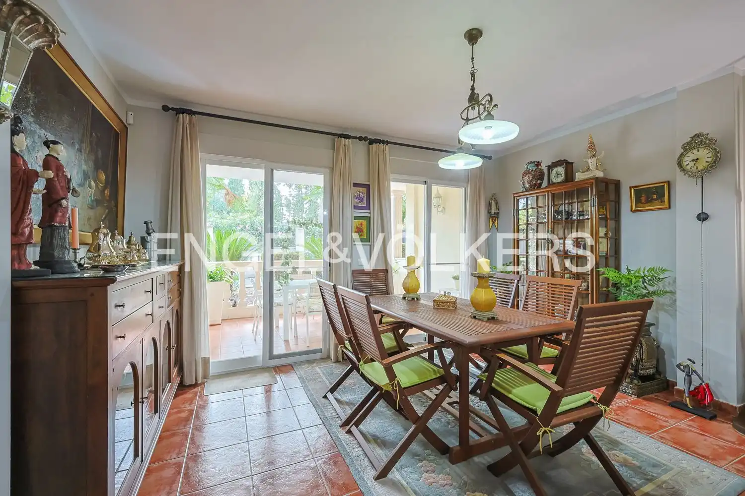 Comedor de Piso en venta en Navajas con Calefacción, Terraza y Amueblado