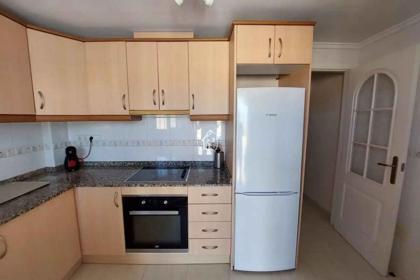 Cocina de Apartamento de alquiler en Rojales con Aire acondicionado, Terraza y Piscina