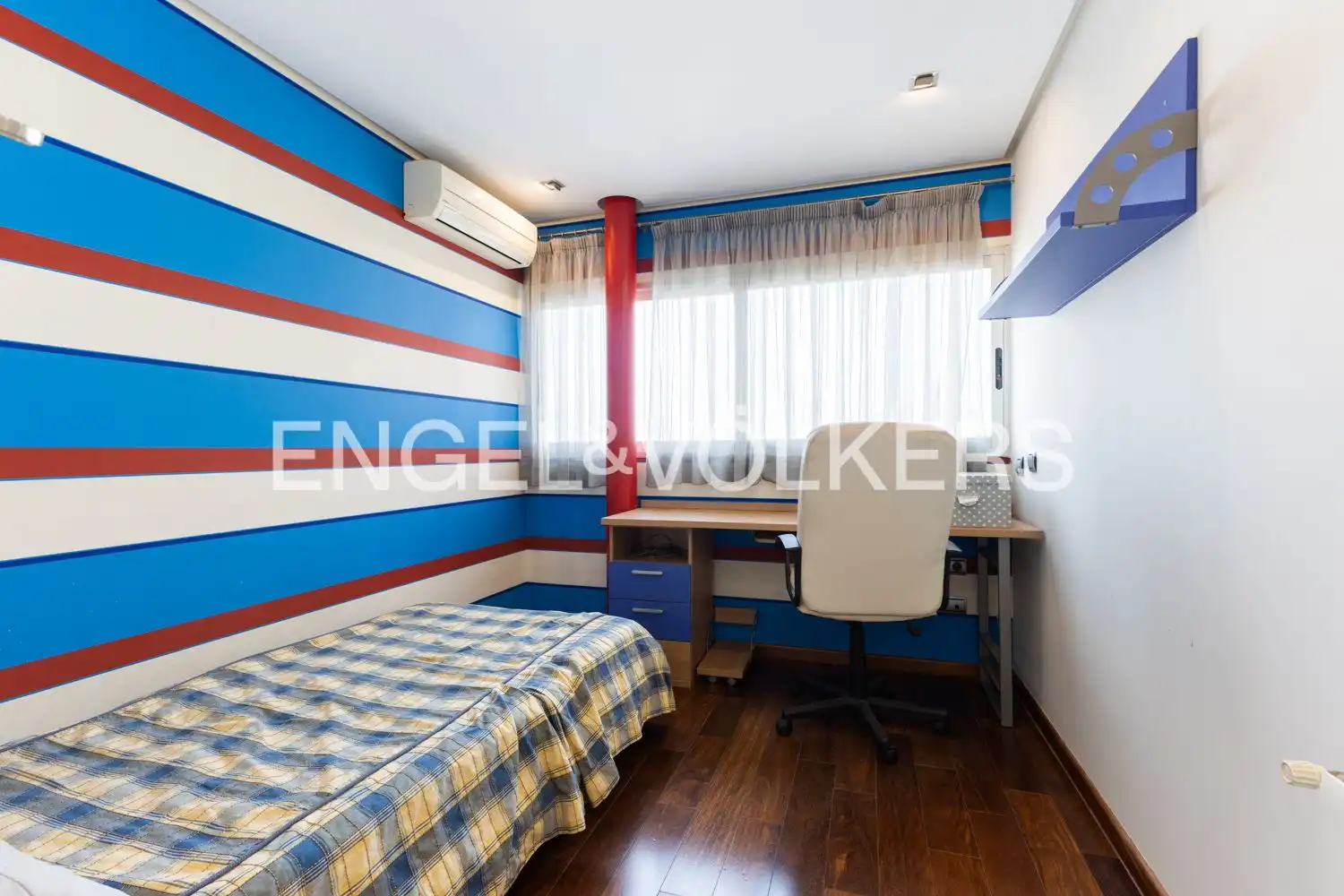 Habitación de Casa adosada en venta en Massamagrell con Aire acondicionado, Calefacción y Parquet