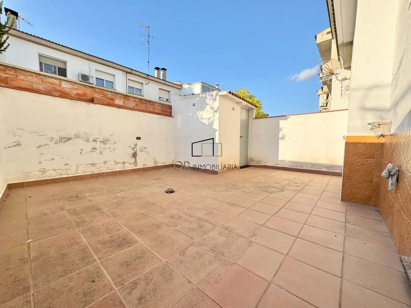 Terrassa de Local de lloguer en Santa Margarida I Els Monjos