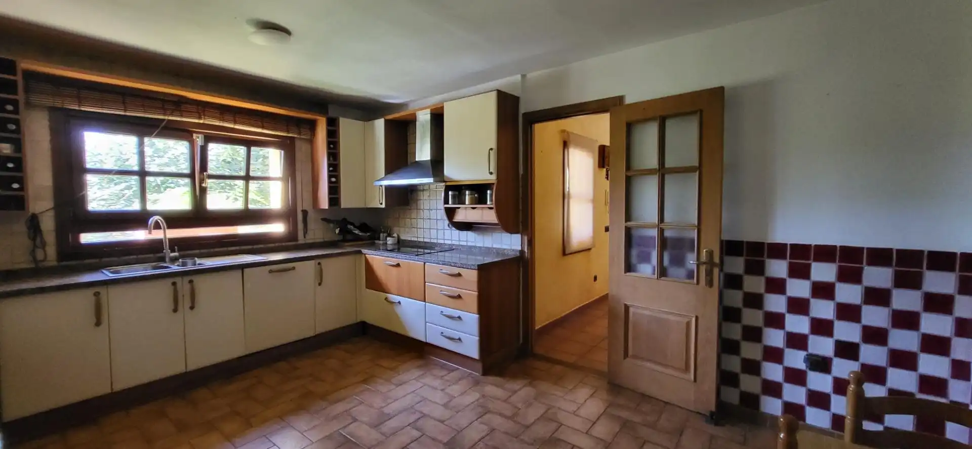 Cocina de Casa o chalet en venta en Marbella con Jardín privado, Terraza y Trastero