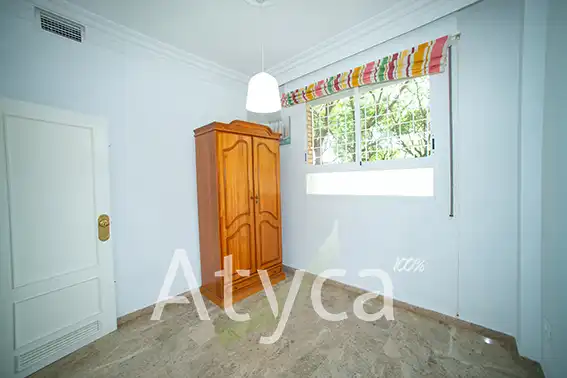 Planta baja de alquiler en Calle del Deporte, 2, Poniente-Norte - Miralbaida - Parque Azahara