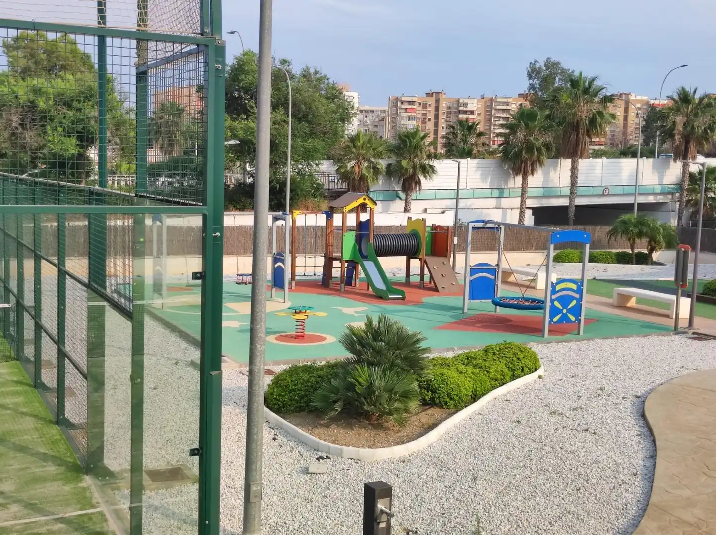 Parking de Casa adosada en venta en Torremolinos con Aire acondicionado, Jardín privado y Terraza