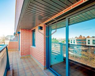 Terrace of Flat for sale in Pozuelo de Alarcón  with Air Conditioner, Terrace and Swimming Pool