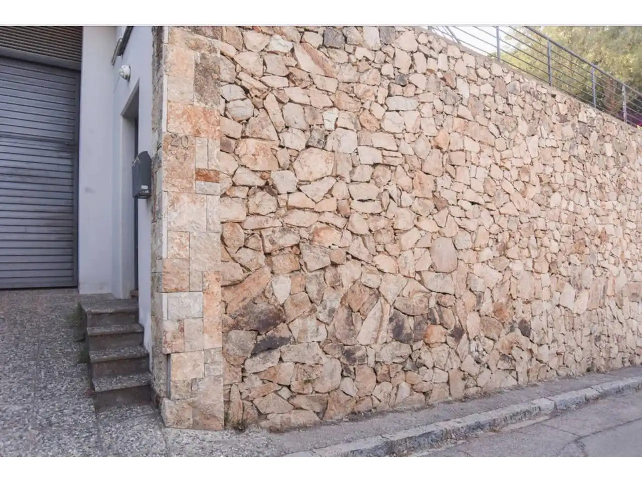 Appartamento con terrazza in vendita a Calle Garbí, imagen 3