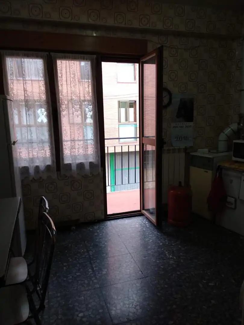 Flat for sale in Pradoluengo  with Heating, Terrace and Storage room