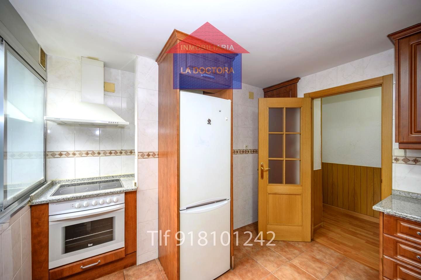 Cuina de Pis en venda en Navalcarnero amb Terrassa