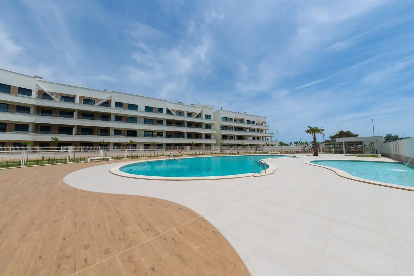 Piscina de Apartamento en venta en Castellón de la Plana / Castelló de la Plana con Aire acondicionado, Terraza y Trastero