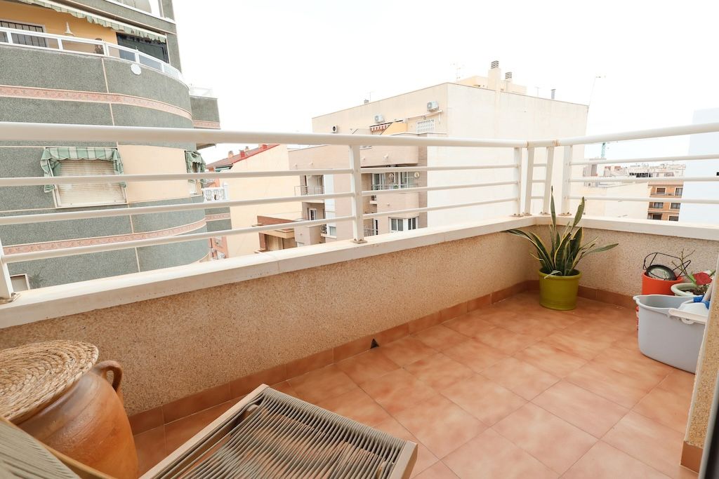 Balcony of Flat for sale in Torrevieja  with Terrace and Furnished