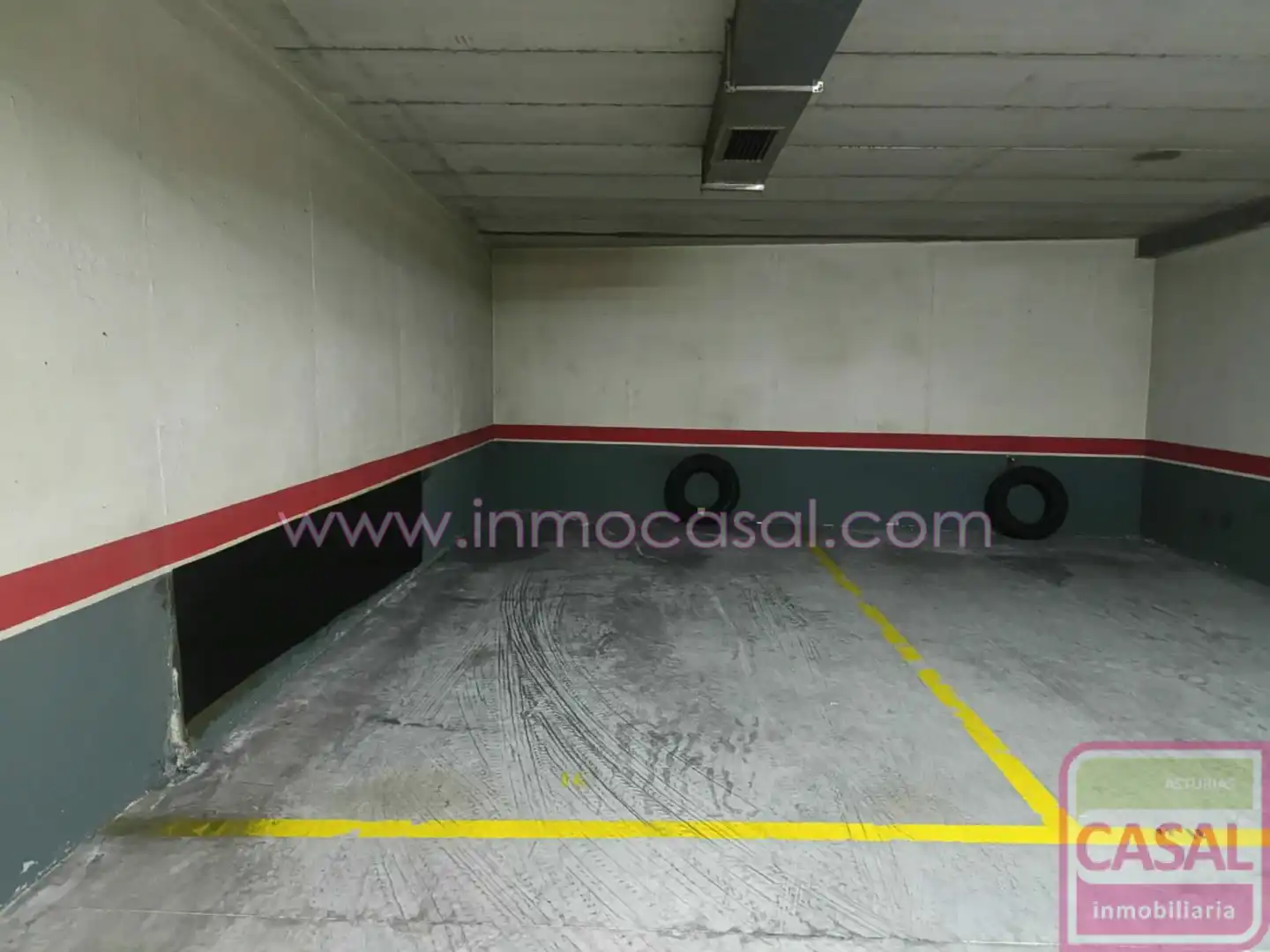Parkplatz von Wohnung zur Miete in Oviedo  mit Heizung und Möbliert