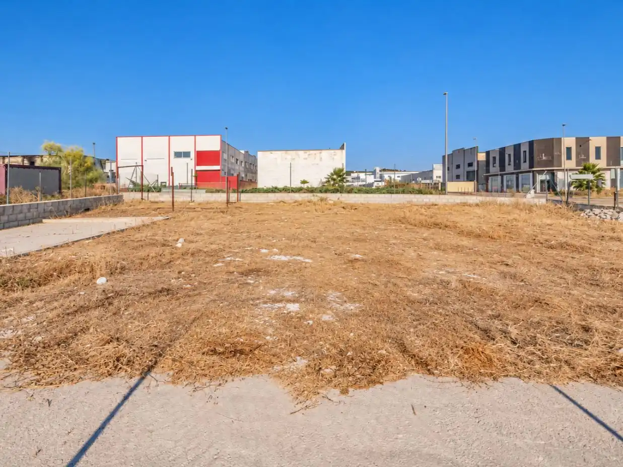 Terreno industrial en venta en Las Vegas - Campoaras