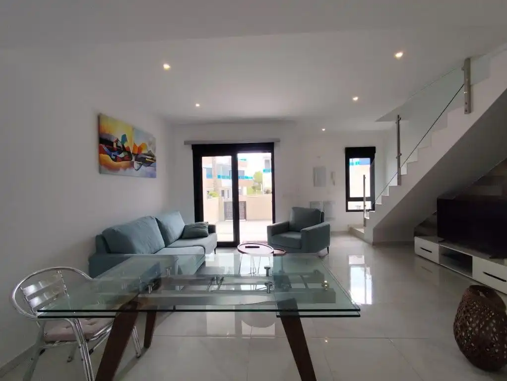 Maison mitoyenne avec piscine à vendre à Bigastro, imagen 5