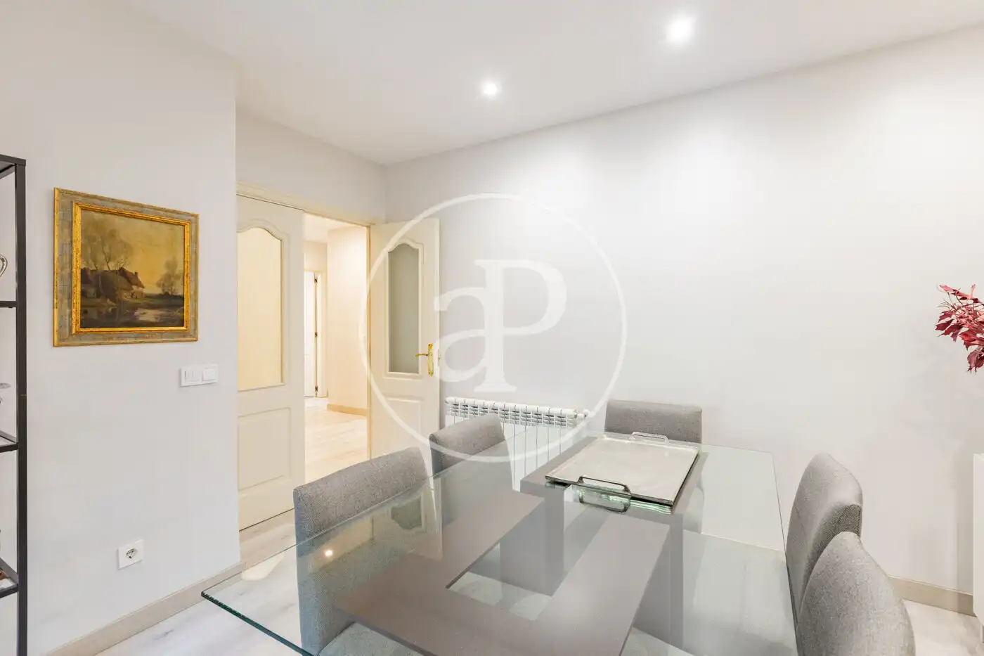 Comedor de Piso en venta en Madrid con Aire acondicionado, Calefacción y Jardín privado