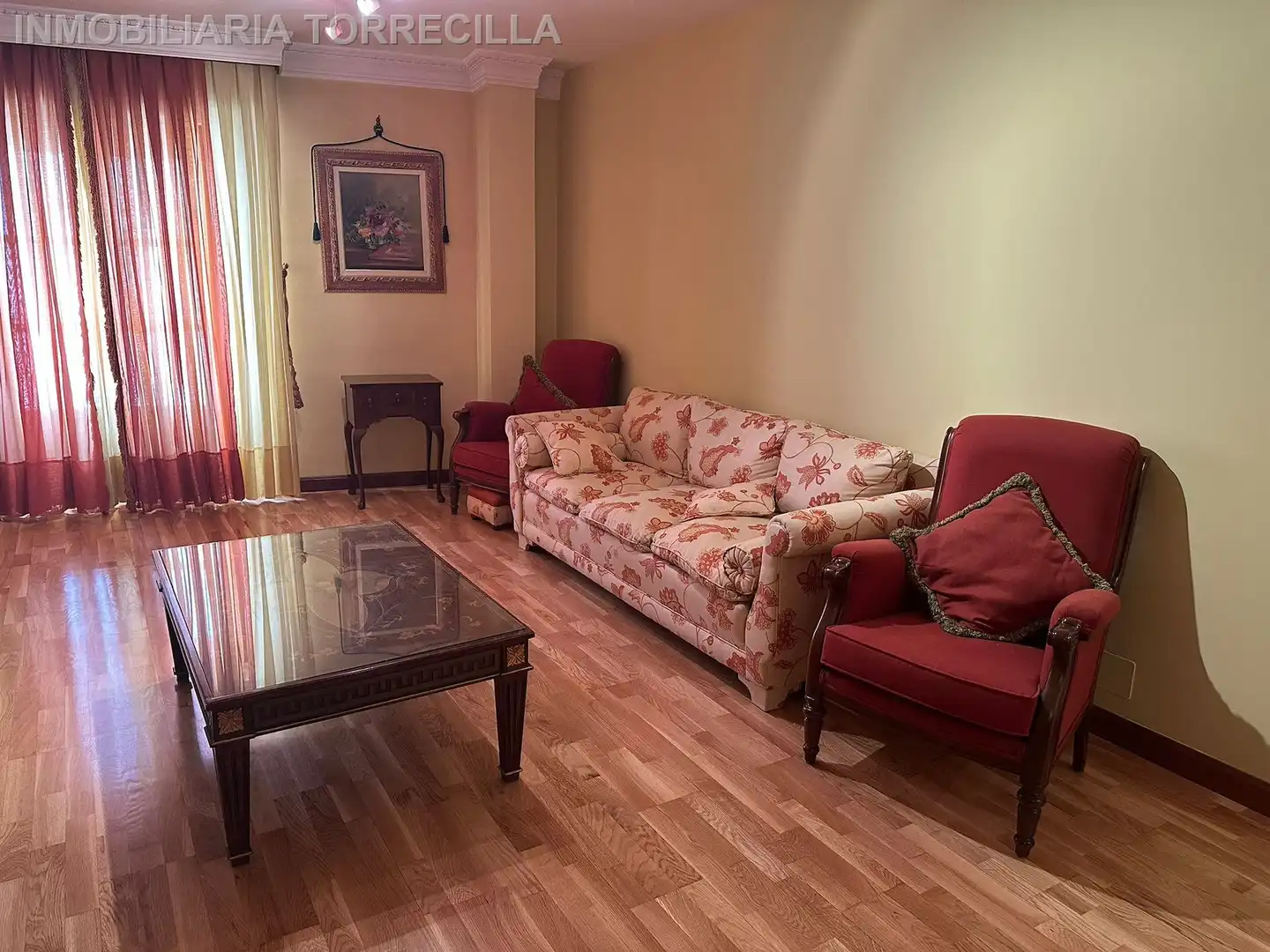 Wohnzimmer von Wohnung zur Miete in Valladolid mit Parkett, Möbliert und Balkon