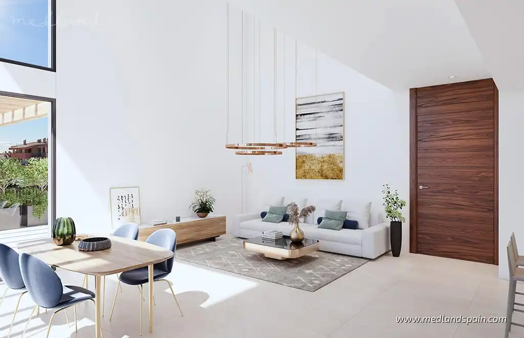 Chalet con piscina en venta en Golf Bahía, imagen 3