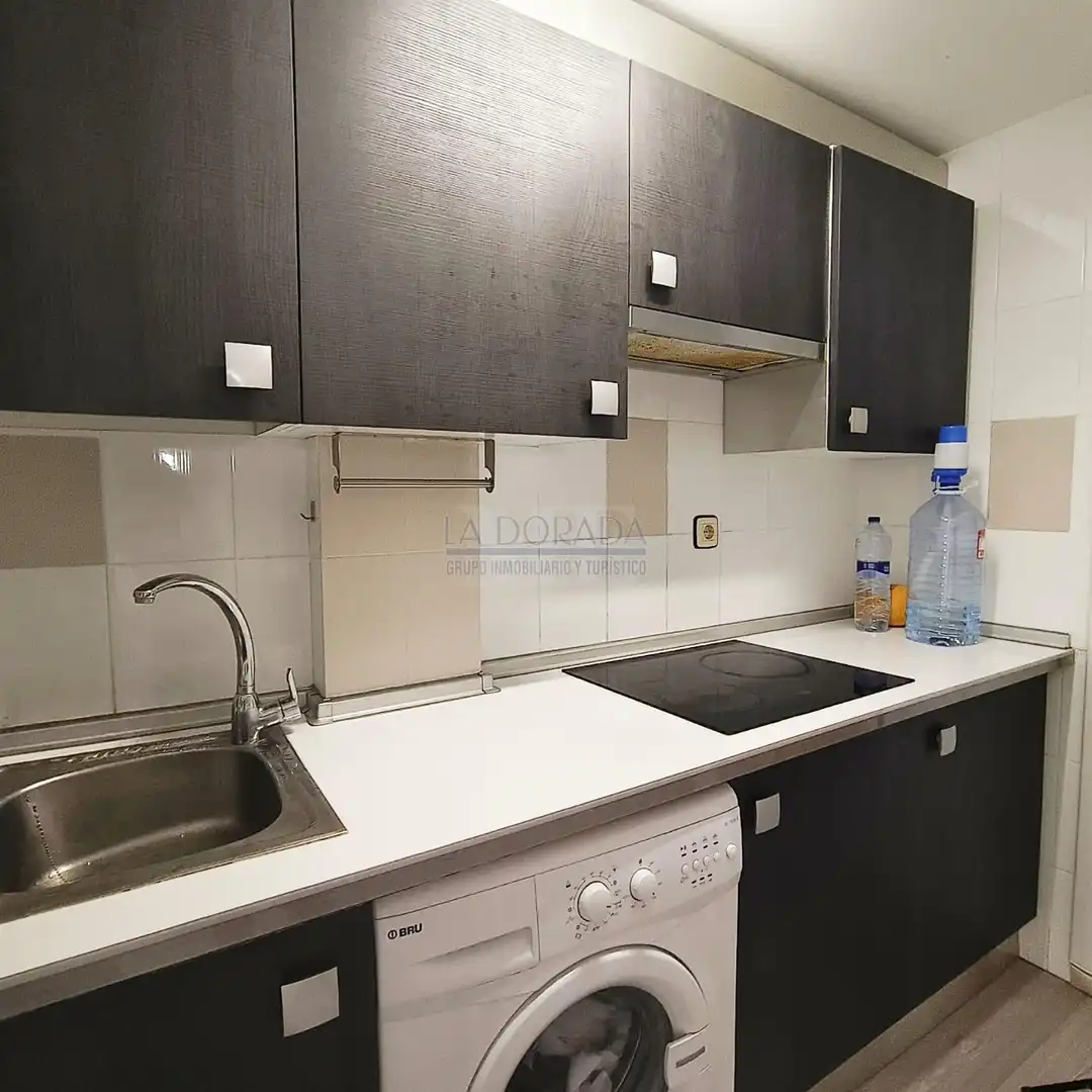 Cocina de Apartamento en venta en Cambrils con Amueblado, Balcón y Piscina comunitaria