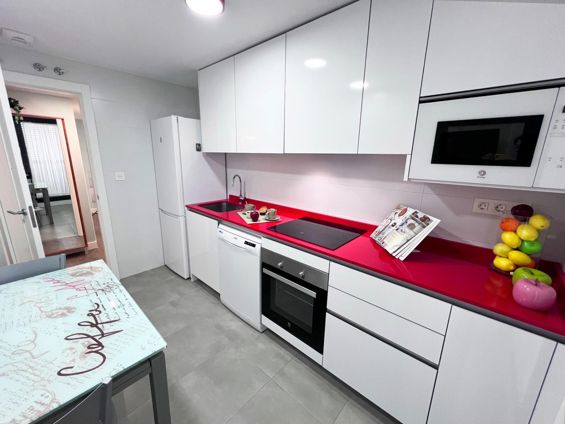 Cuina de Pis en venda en Valdemoro amb Calefacció, Terrassa i Traster