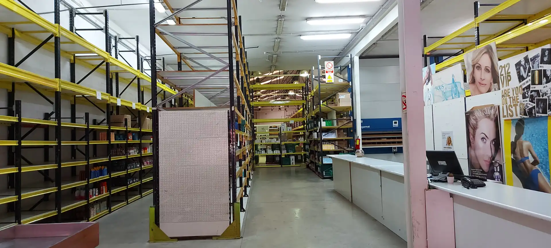 Nave industrial en venta en Sabadell