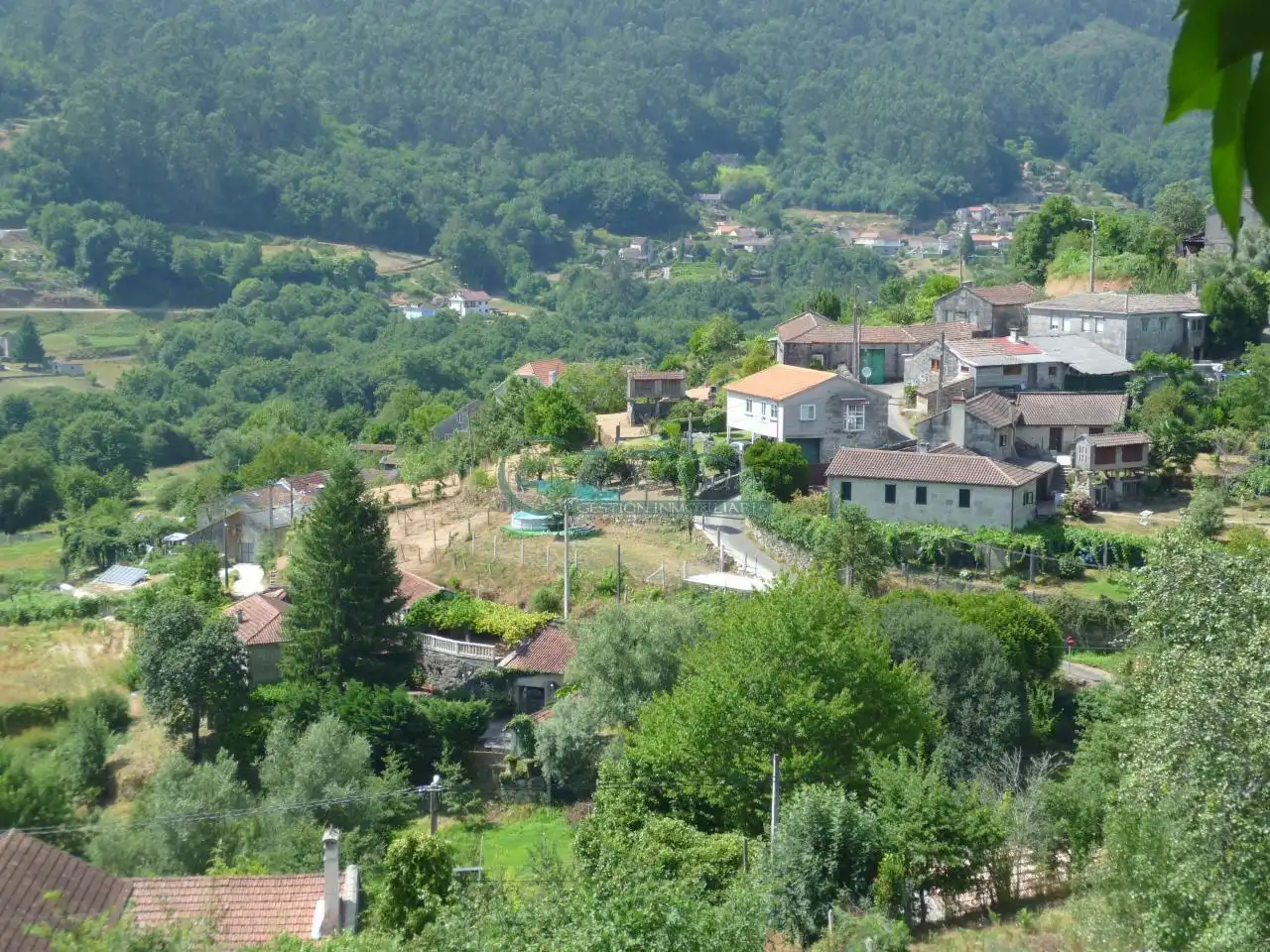 Casa amb jardí en venda a Covelo, imagen 2