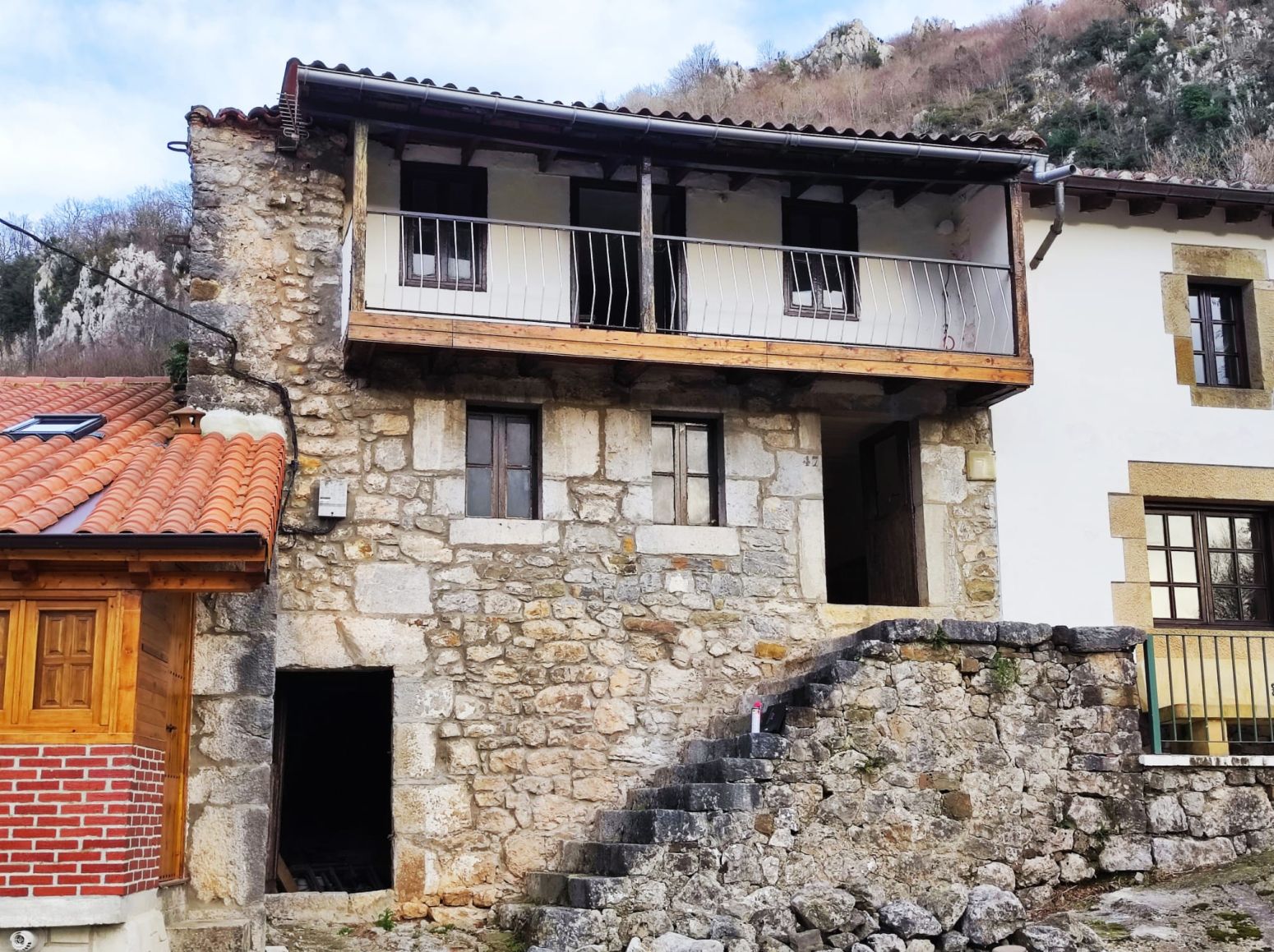 Exterior view of House or chalet for sale in Miera  with Private garden, Storage room and Balcony