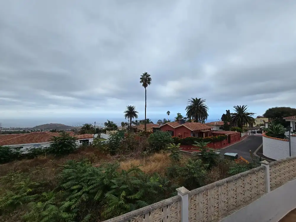 Vista exterior de Casa o xalet en venda en La Orotava amb Jardí privat, Terrassa i Traster
