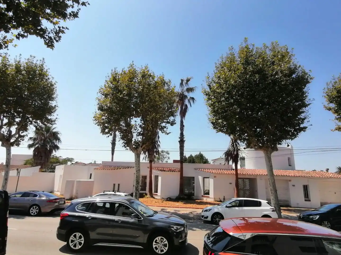 Business premises to rent in Carrer Pení 159