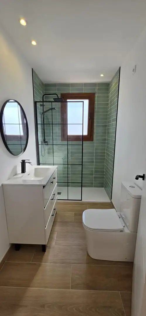 Badezimmer von Wohnung zur Miete in Son Ferrer