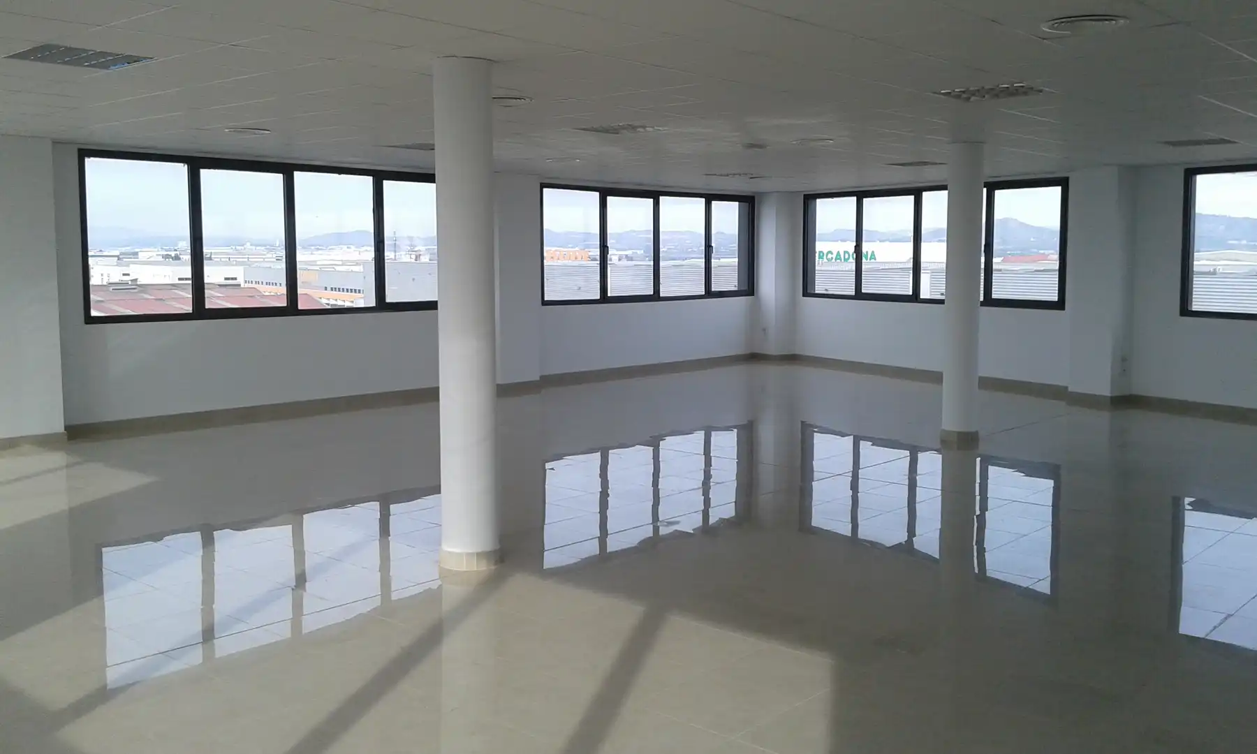 Edificio en venta en Riba-roja de Túria