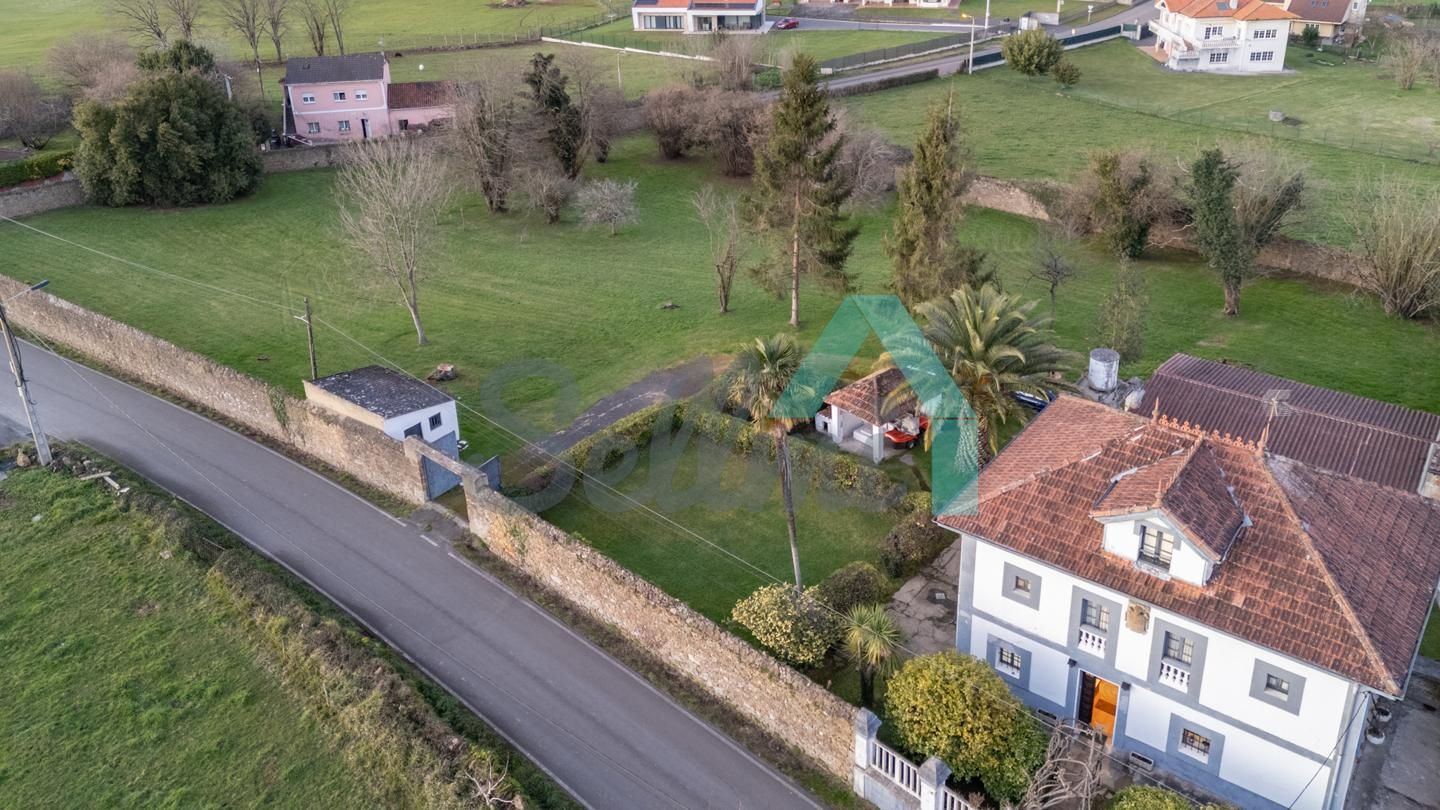 House or chalet for sale in Llanera  with Private garden, Parquet flooring and Terrace
