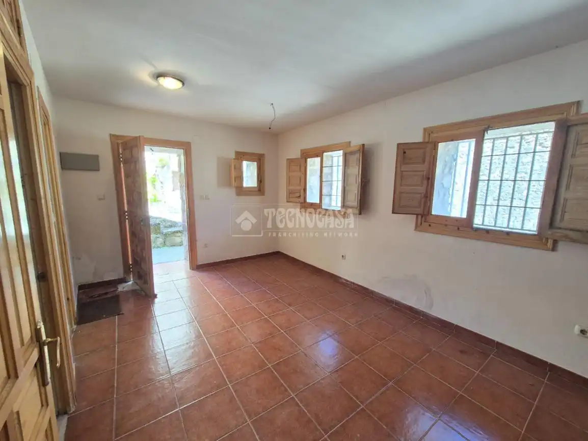 Finca rústica en venta en Sigüenza con Terraza