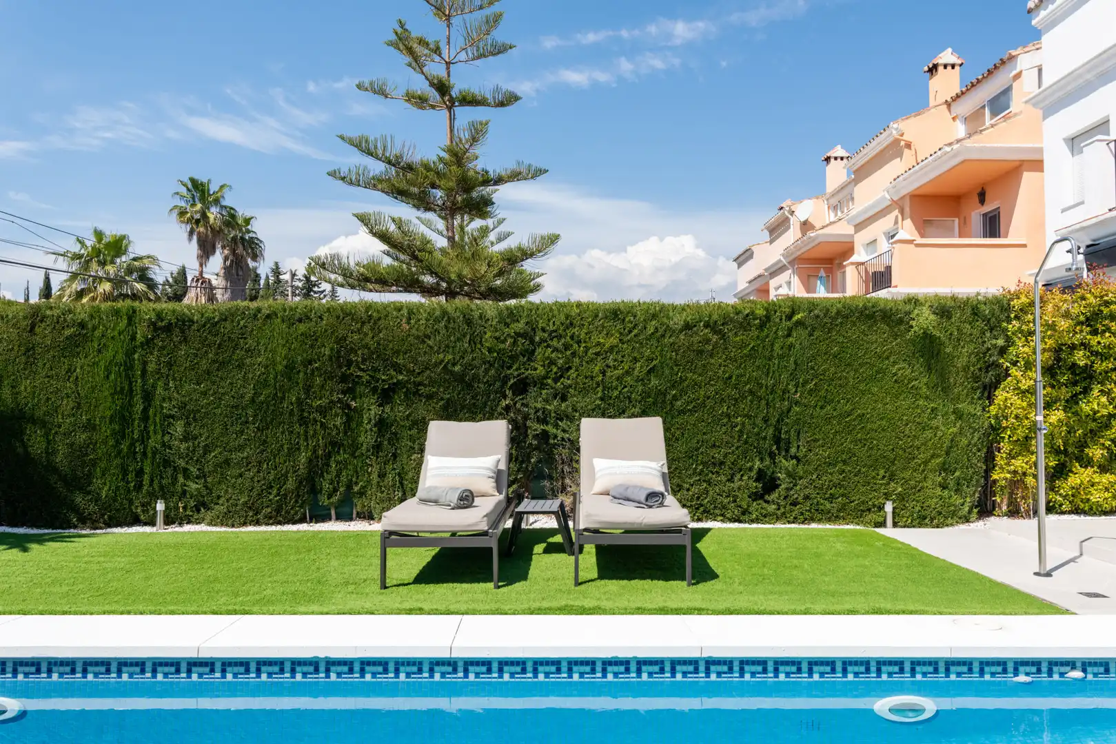 Piscina de Casa o chalet en venta en Estepona con Aire acondicionado, Jardín privado y Terraza