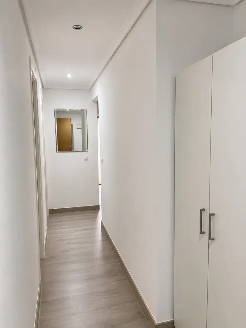 Piso de alquiler en Santander con Calefacción, Amueblado y Horno