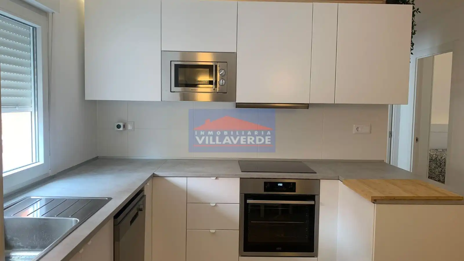 Kitchen of Flat for rent in Cangas   with Heating, Furnished and Internet