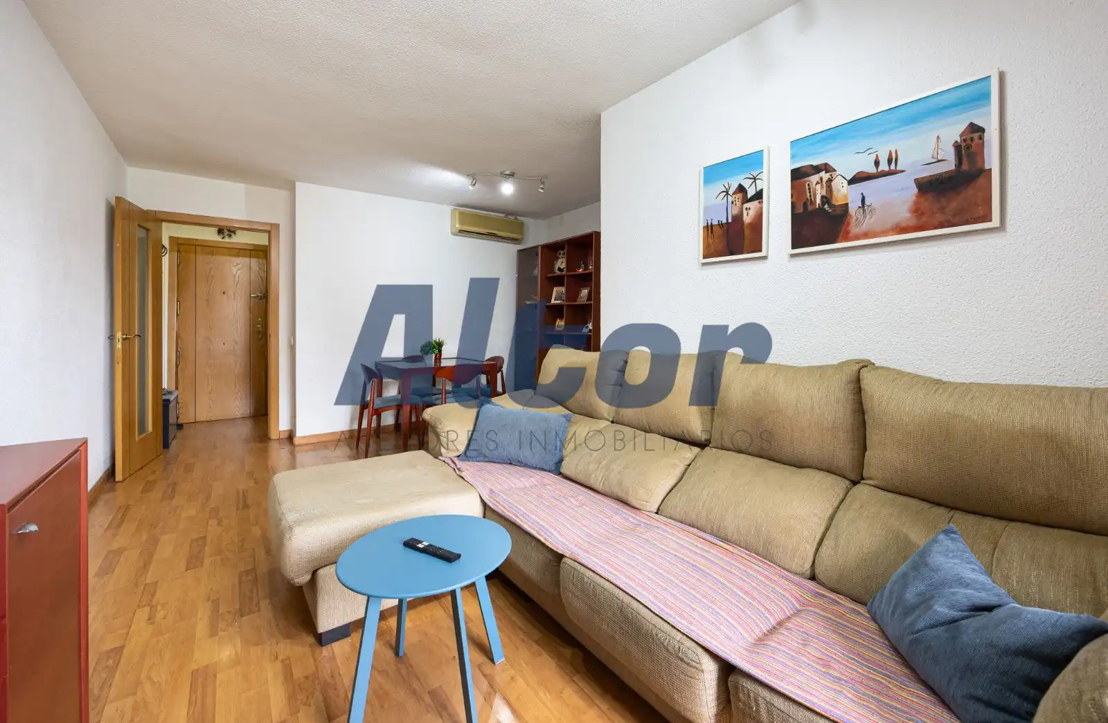 Living room of Flat for sale in Fuenlabrada  with Heating, Terrace and Swimming Pool