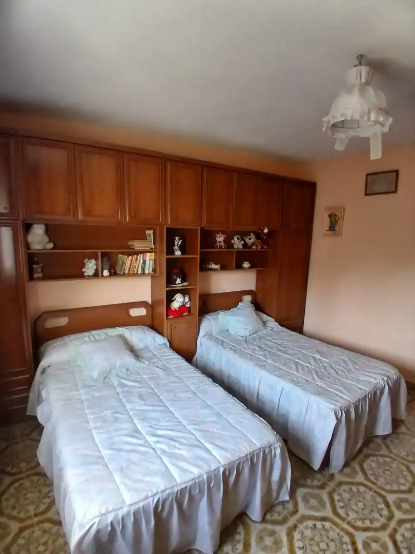Dormitori de Casa o xalet en venda en Sorihuela amb Moblat i Balcó